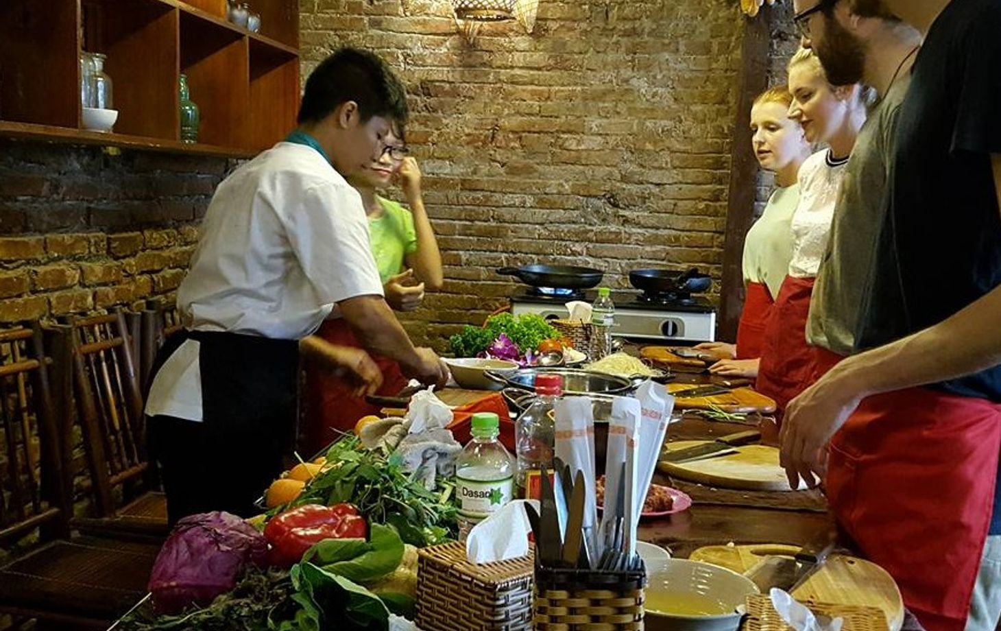 1 Hour Seating on Cyclo + 3 Hour Cooking with Professional Chef