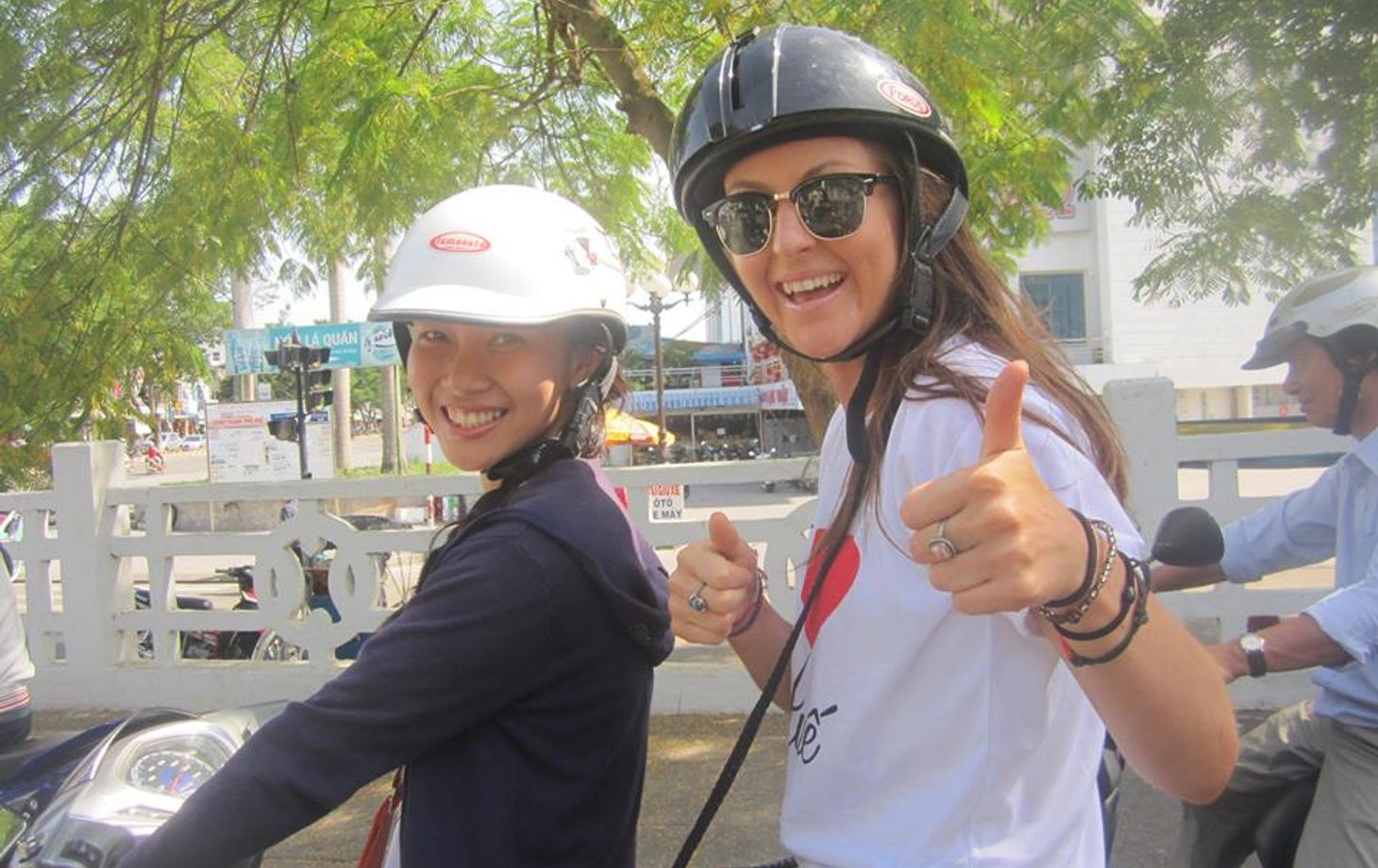 Hue Cooking Class + Market Tour