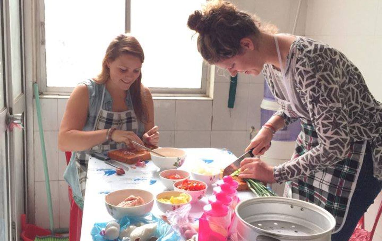 Hue Cooking Class + Market Tour