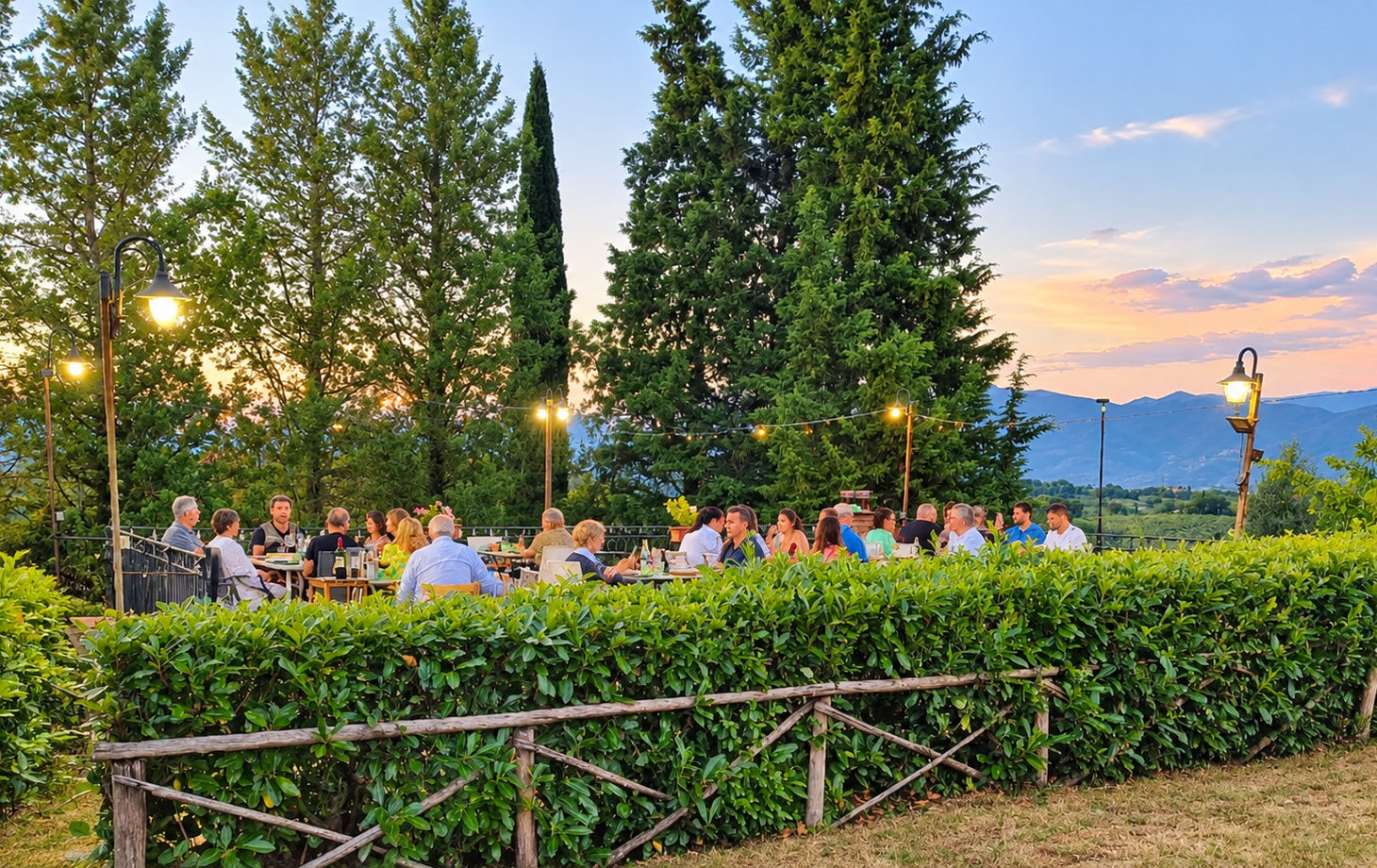 5-Day Cooking, Truffle Hunting & Wine Tasting Experience in Spoleto