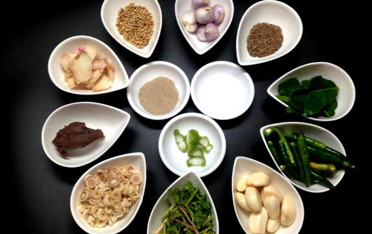 Thai Food Cooking Class with a Touch of Vineyard