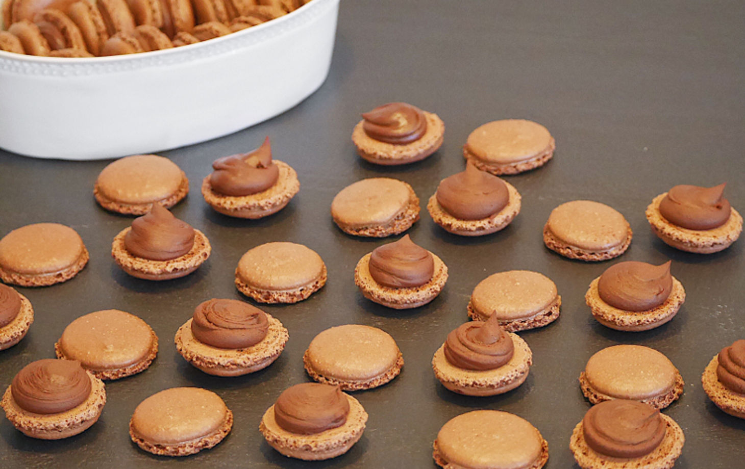 Private Macaron Baking Class in a Parisian Apartment