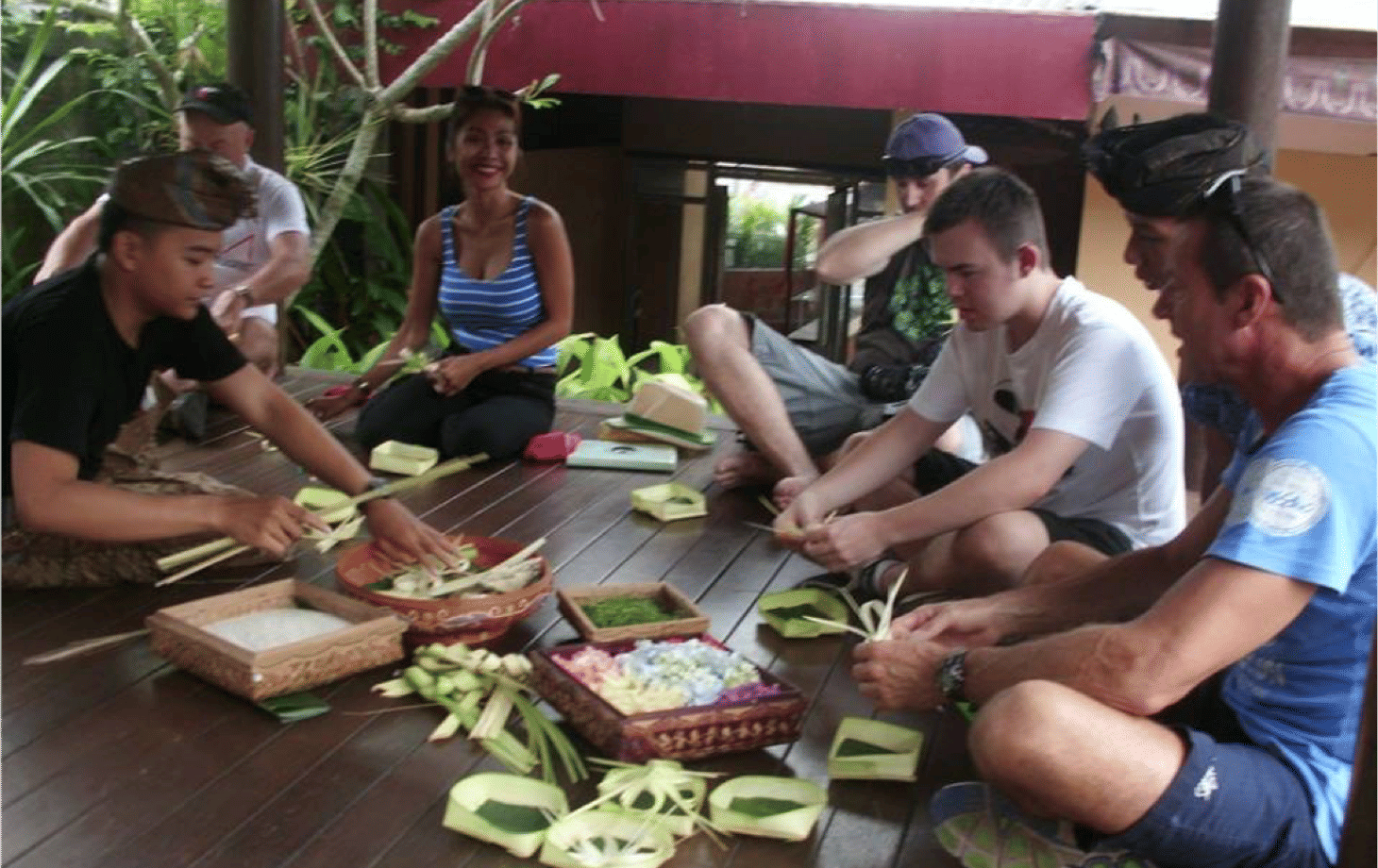 Cook 10 Balinese Dishes & Visit a Market