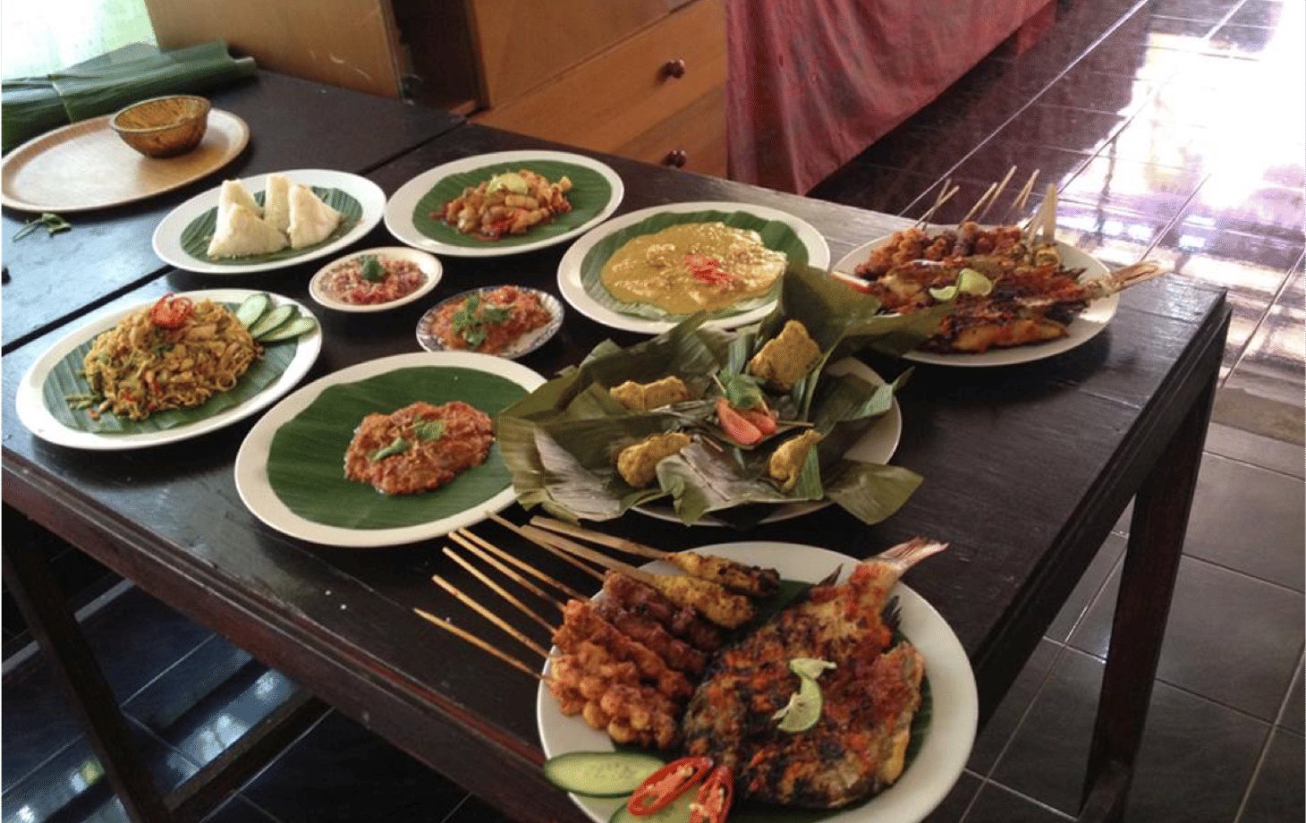 Cook 10 Balinese Dishes & Visit a Market