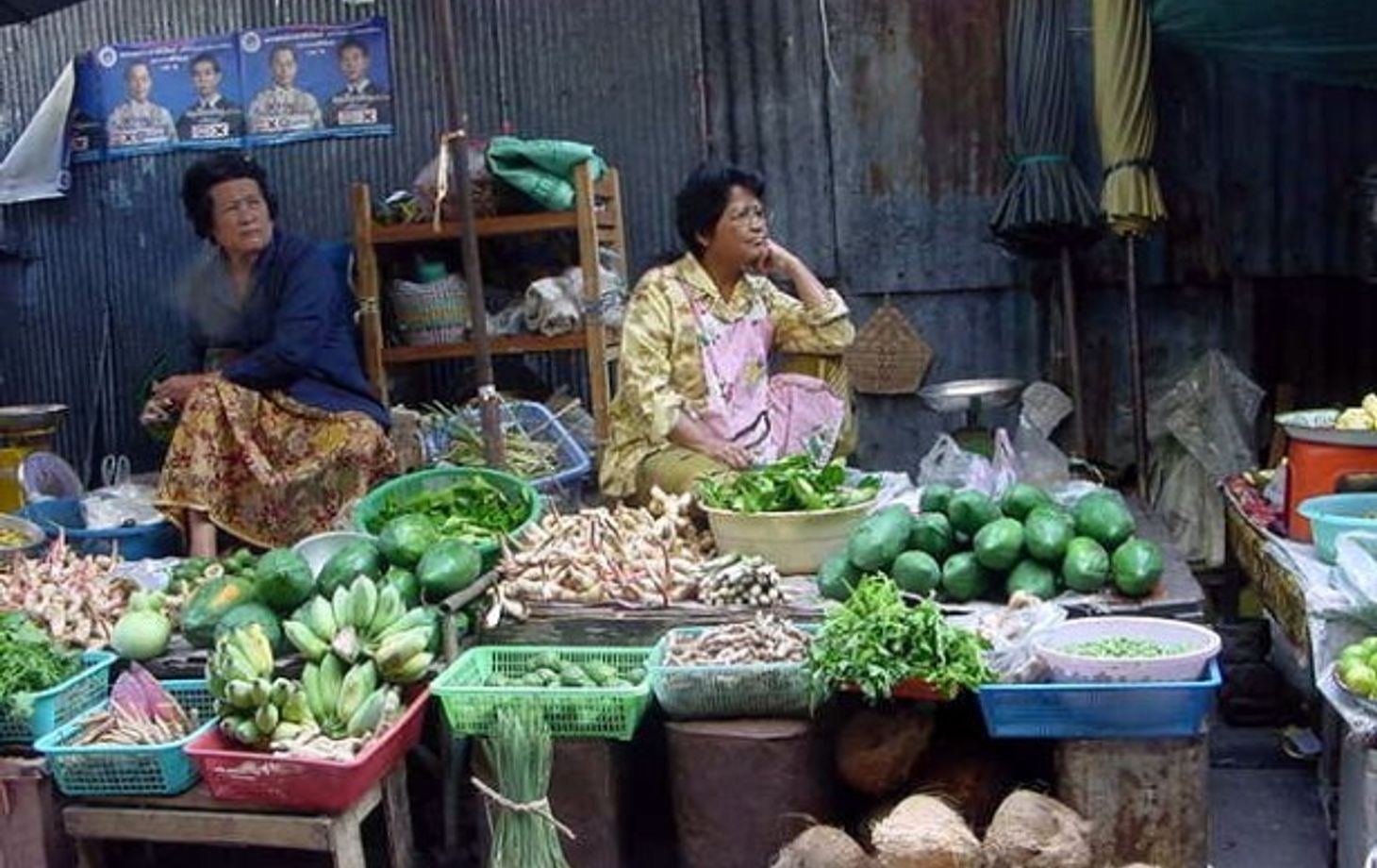 Thai Cooking Course and Hua Hin’s 100 year Old Fresh Market tour