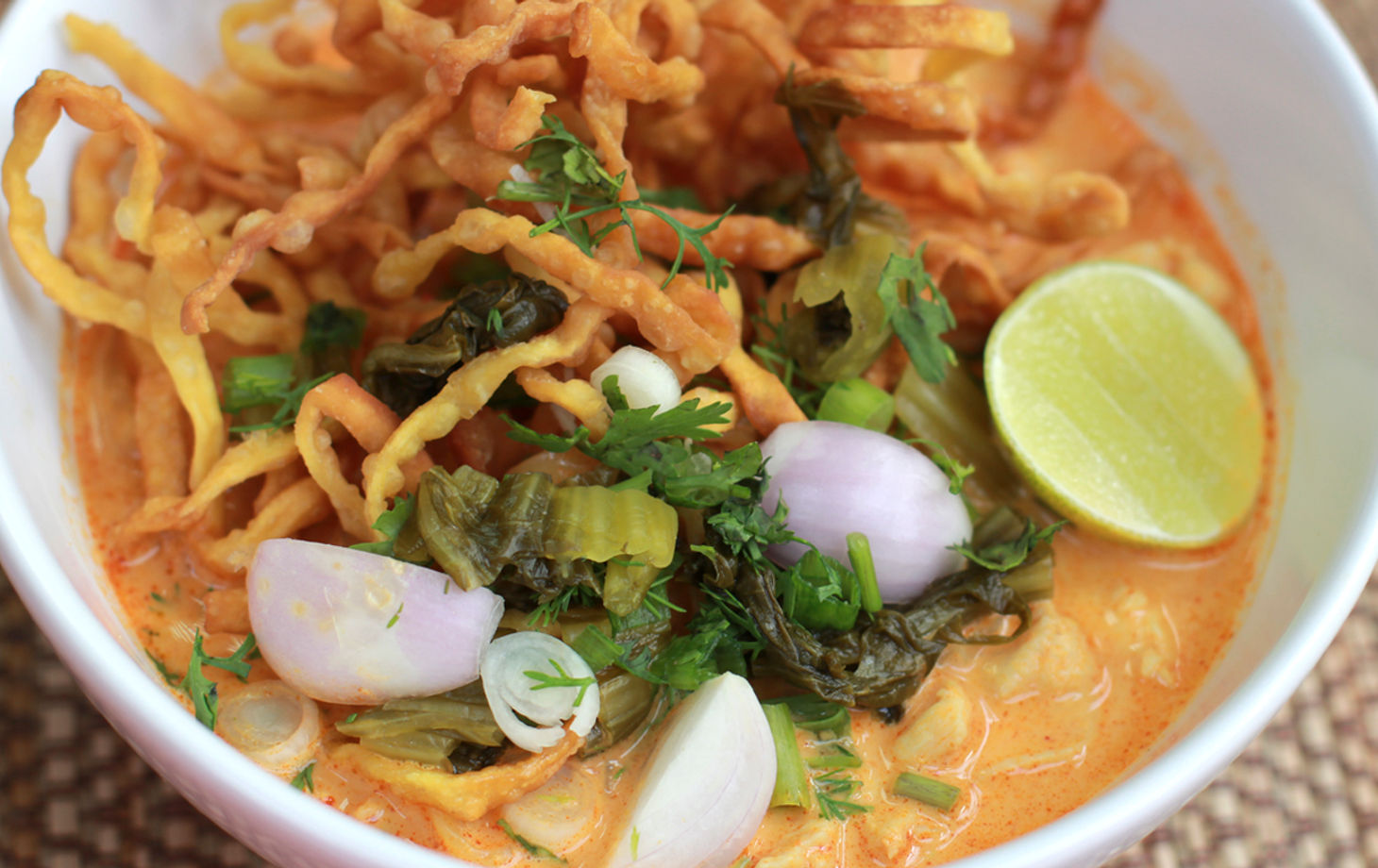 Tom Yum Thai Cooking School