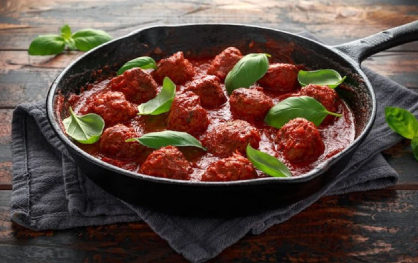 A Private Italian Culinary Class with Tailored Menus Fixed Price Up to 8 People
