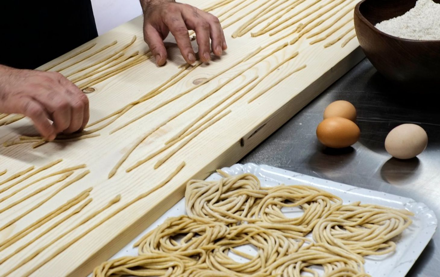 The Art of Italian Dough: Pizza, Pasta & Pastries