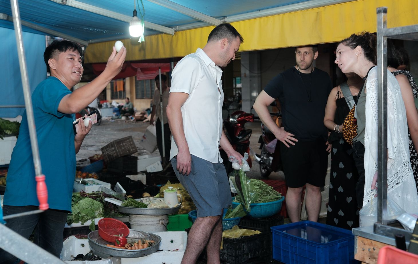 Auntie’s Home Cooking Class with Local Market Tour