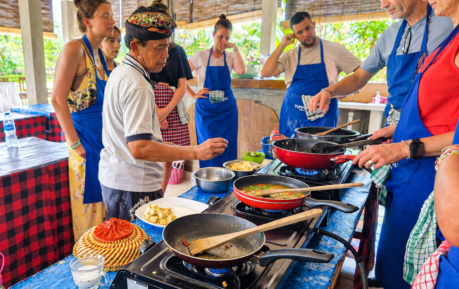 Authentic Balinese Cooking Class with Market & Rice Field Experience