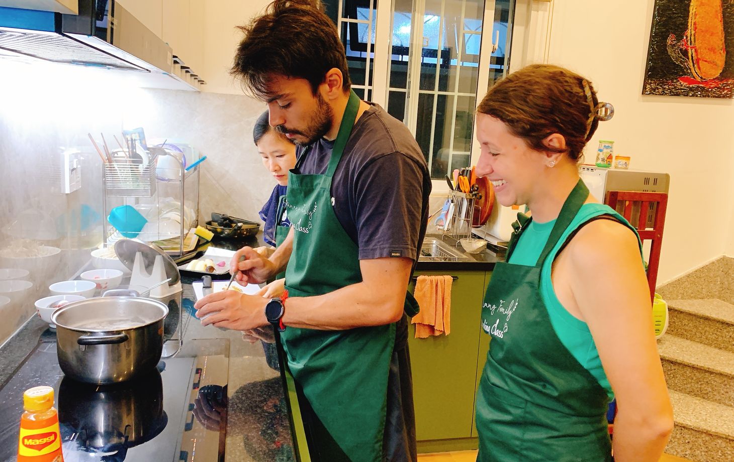 A Hands-On Vietnamese Culinary Adventure in Da Nang
