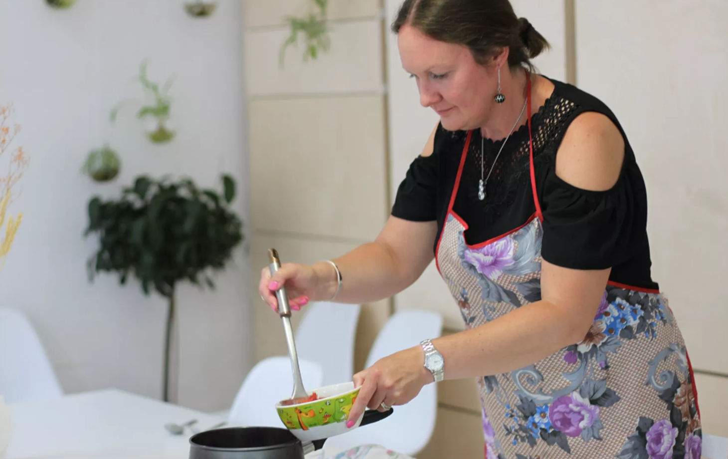 Full-Course Classic Russian Cooking Class in Moscow