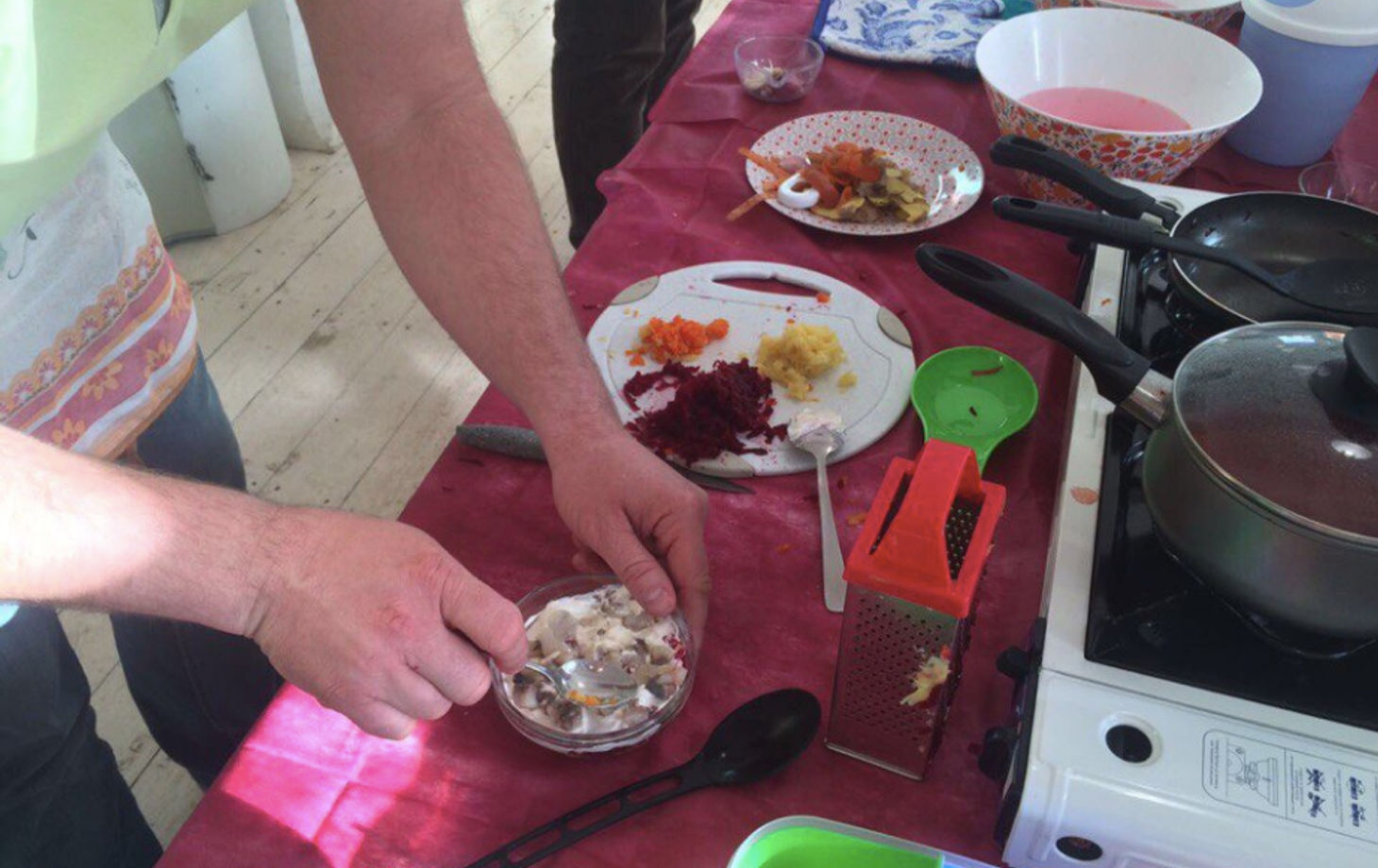 Full-Course Classic Russian Cooking Class in Moscow