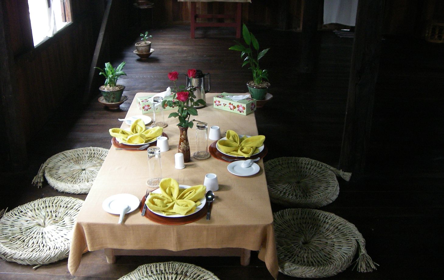 Authentic Shan Private Cooking Class in a House on the Lake
