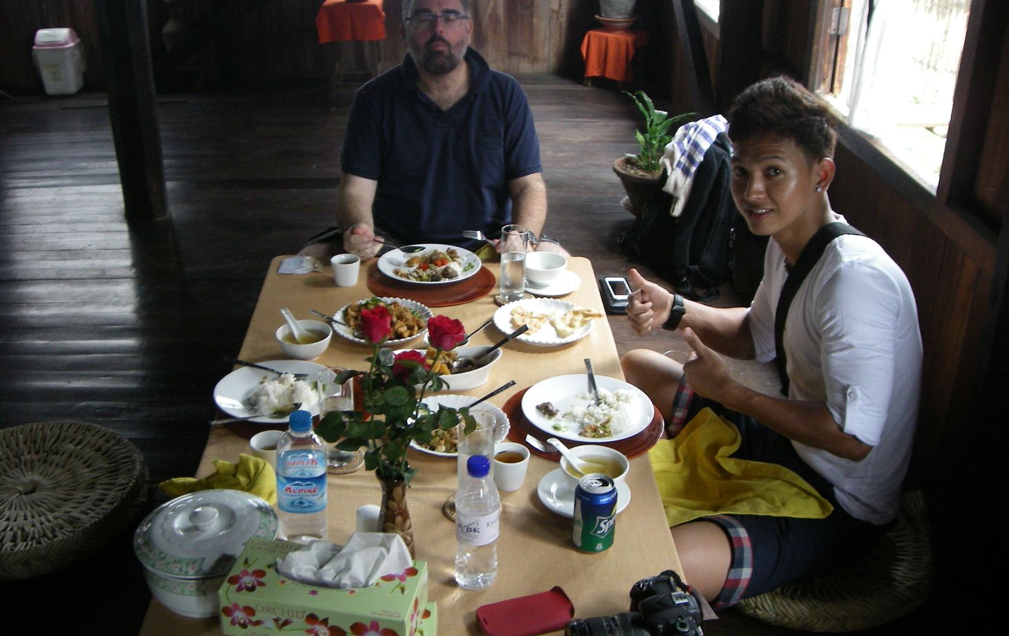 Authentic Shan Private Cooking Class in a House on the Lake