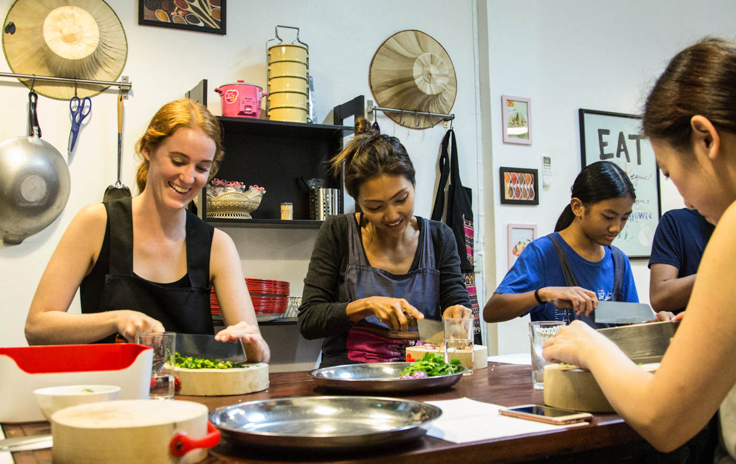 Bangkok's Best Flavors: Cooking Class and Market Tour (Vegetarians Welcome)