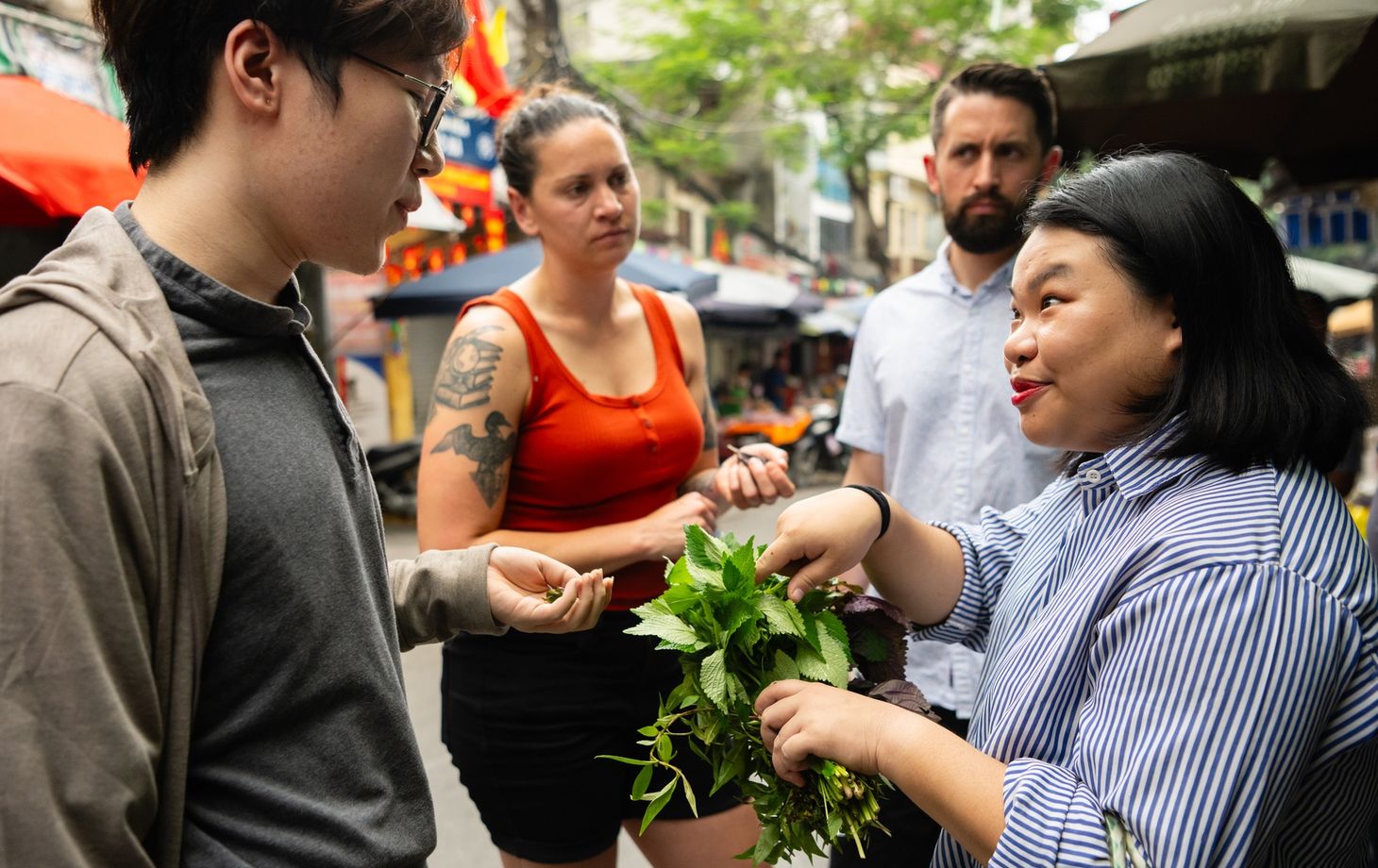 Cours de cuisine vietnamienne authentique avec visite du marché et dégustation de café signature