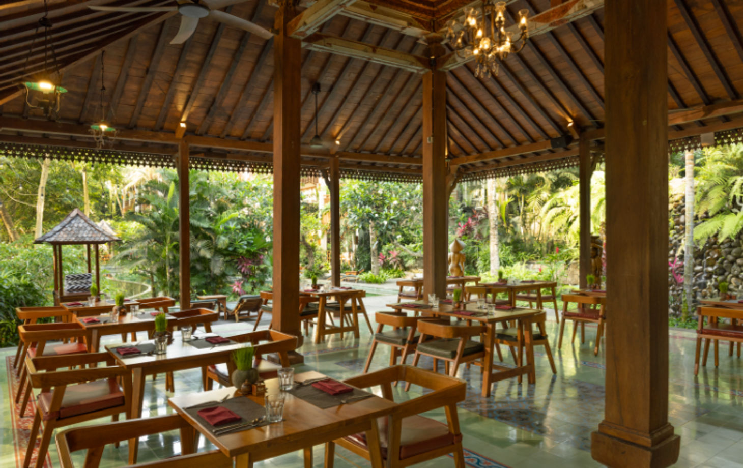 Hands-On Balinese Cooking Experience with Local Market Visit
