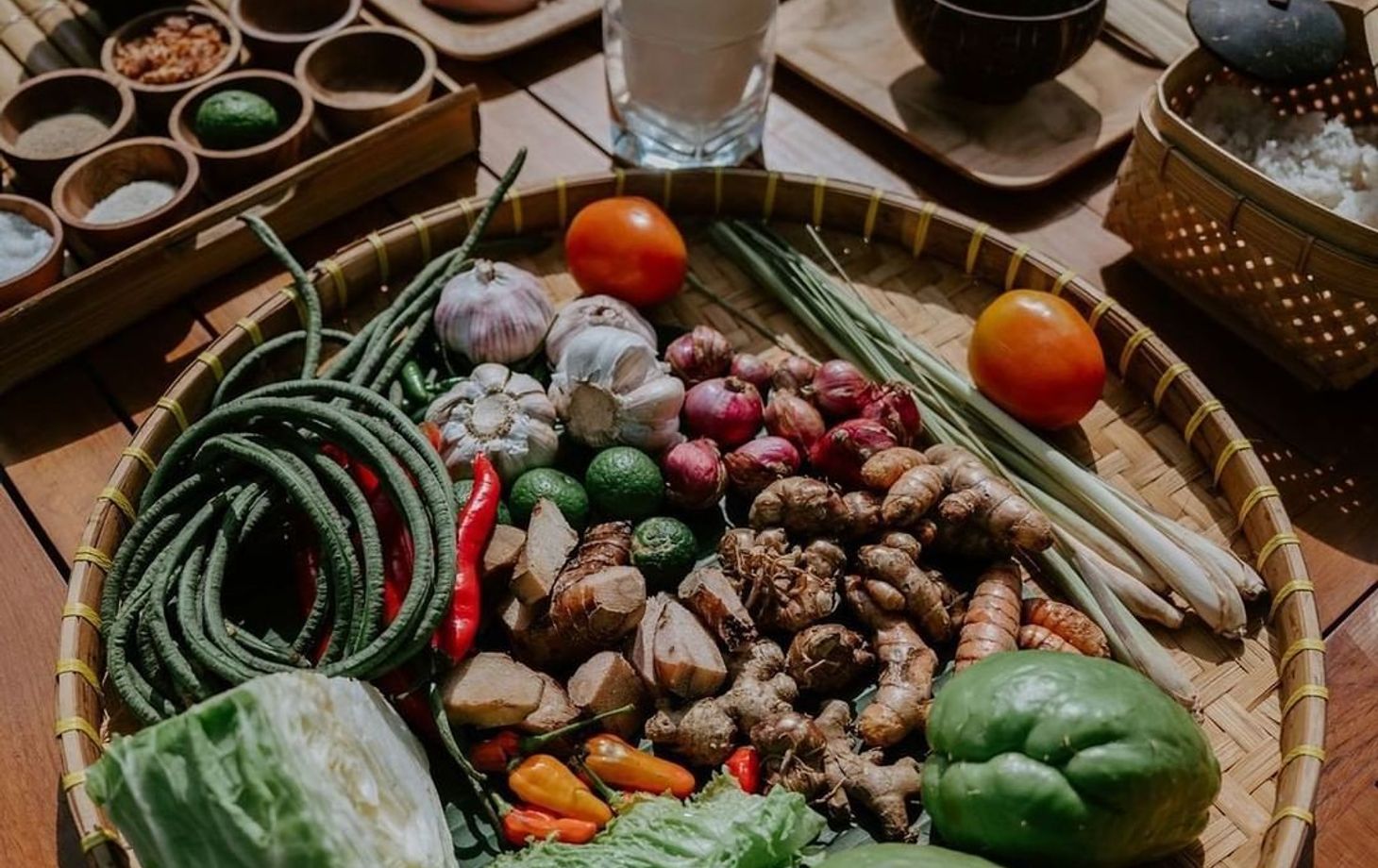Discover Balinese Flavors with Local Chefs in Canggu