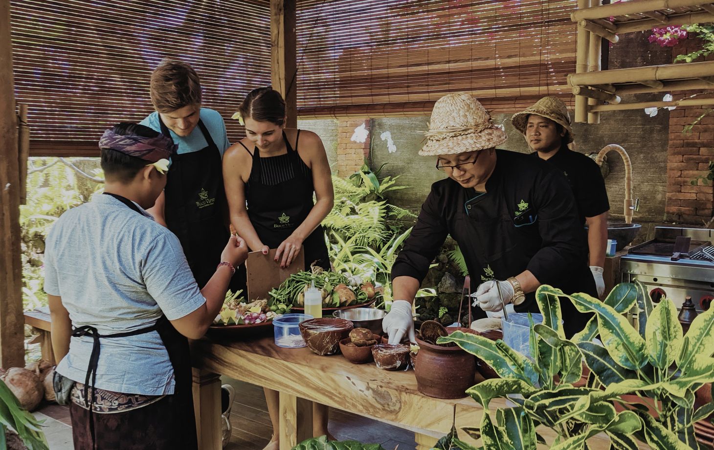 Balinese Cooking Experience and Market Tour with Lunch