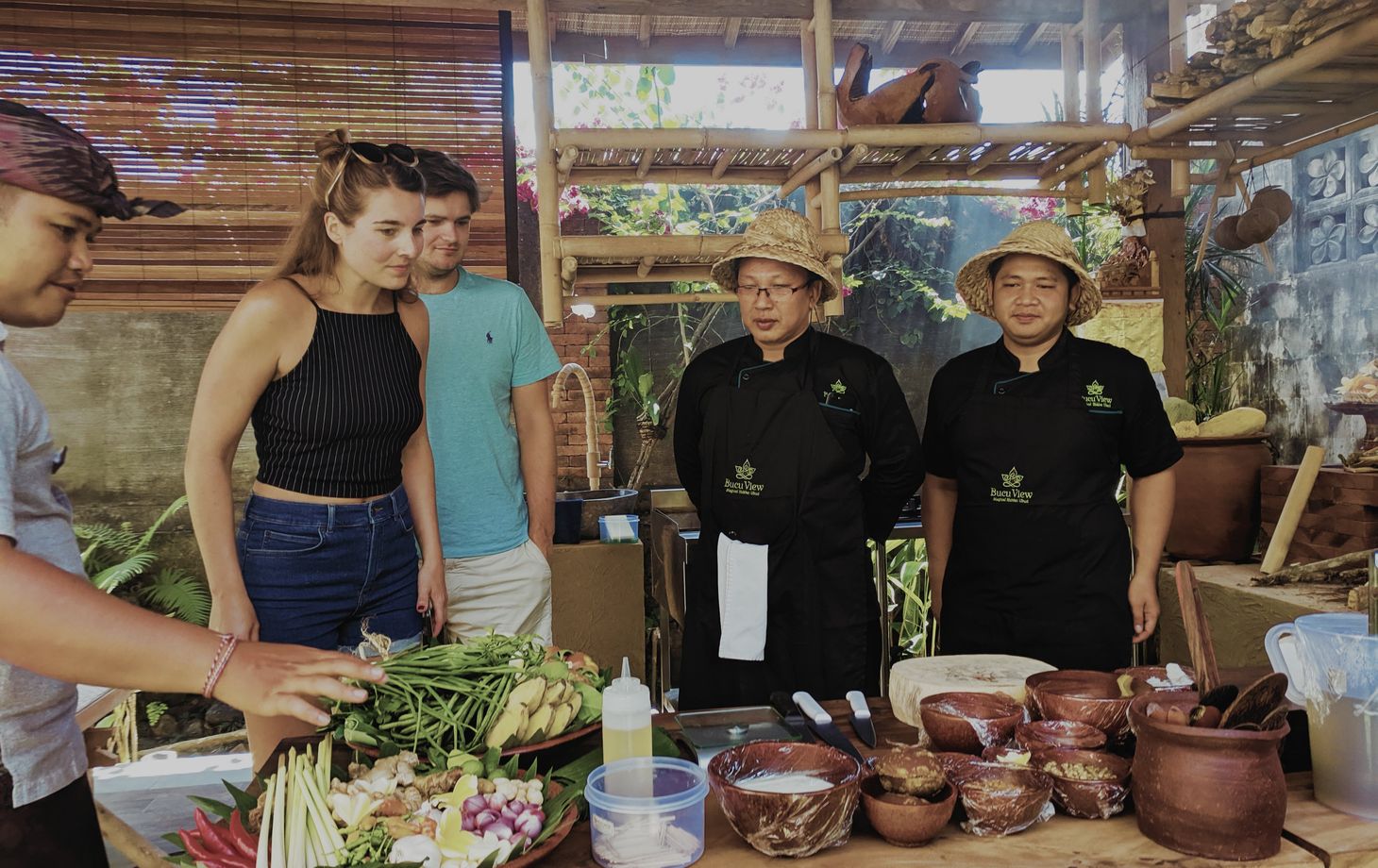 Balinese Cooking Experience and Market Tour with Lunch