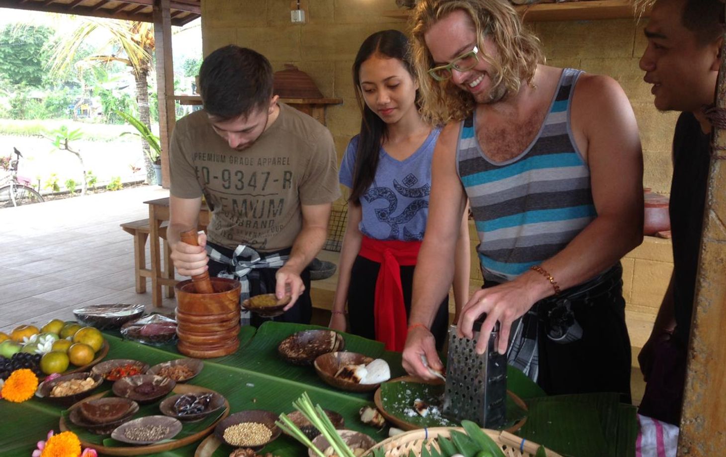 Balinese Heritage Cooking Class with Taman Ayun Temple Tour