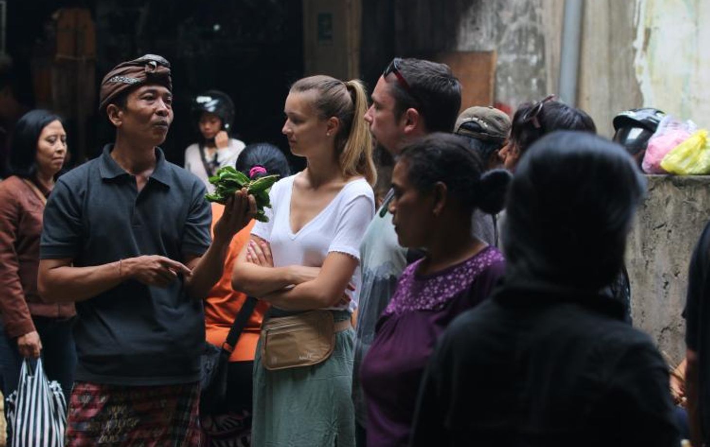 Vegan Periuk Balinese Traditional Cooking Program and Culture Experience