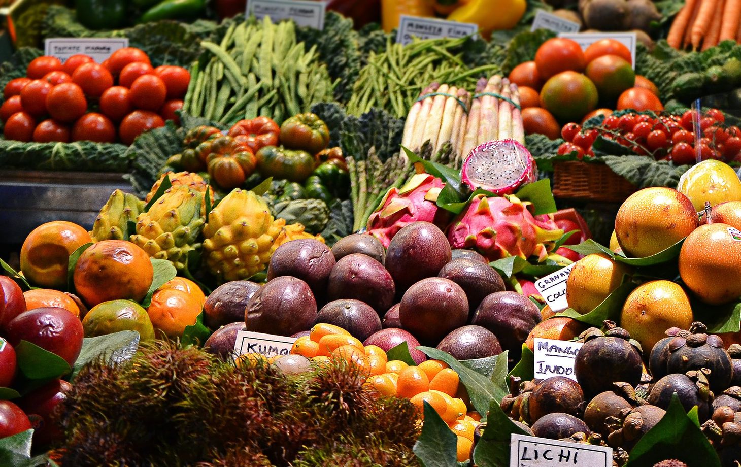 Barcelona Culinary Experience: Market Visit, Tapas, Sangria and Paella Cooking Class