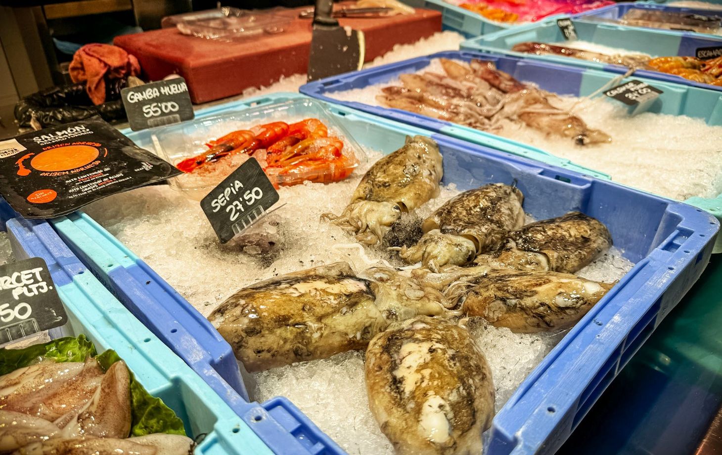 Barcelona Culinary Experience: Paella, Tapas & Sangria with Mercado de Sarrià Tour