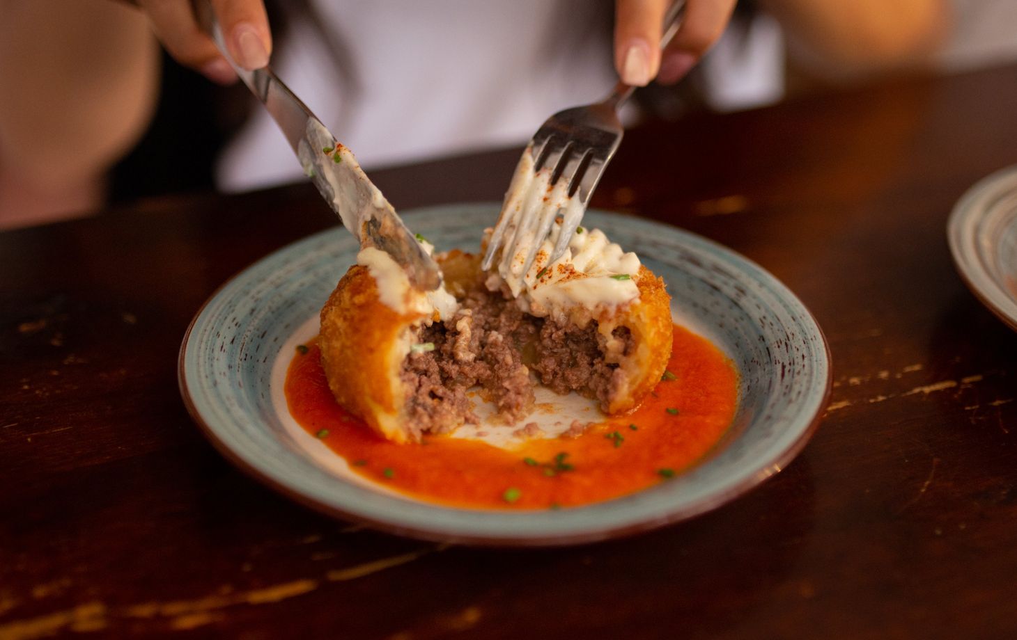 Aventure tapas à Barcelone : découvrez les tavernes, l'histoire et la vie locale