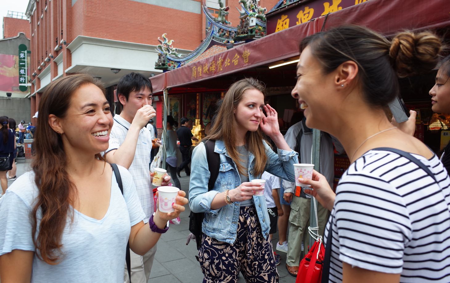 Be a Local Tea Drinker: A Walk Through Time and an Authentic Getaway in Old Taipei