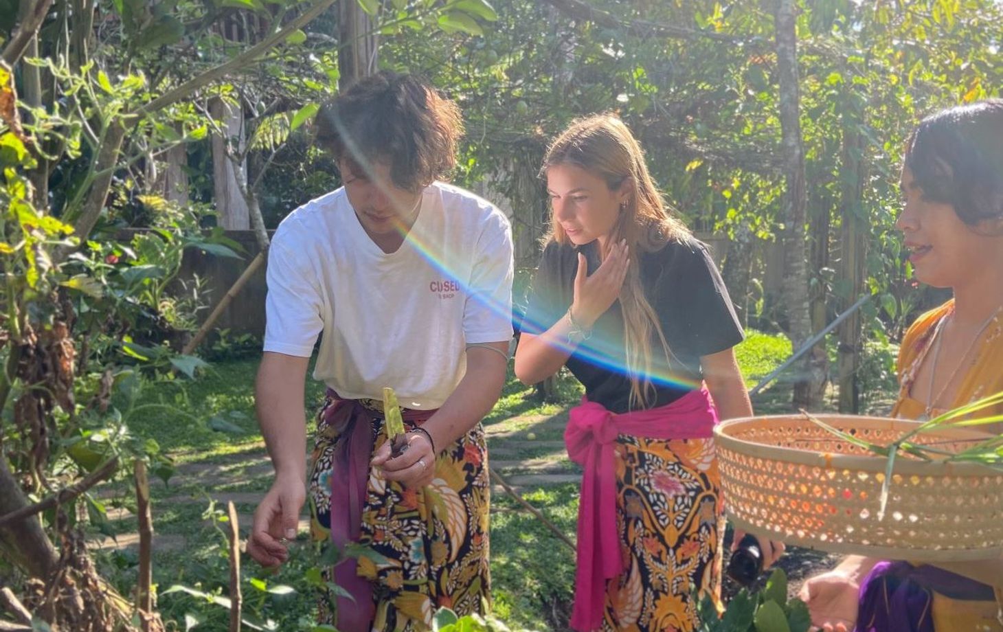Traditional Balinese Cooking Class with a Local Family