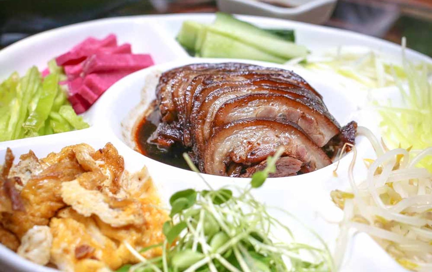 Flavors of China: Beijing Restaurant Food Tour