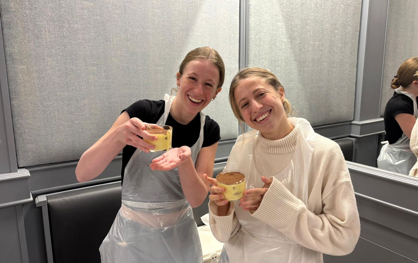 Bologna: Pasta & Tiramisù Cooking Experience with Wine