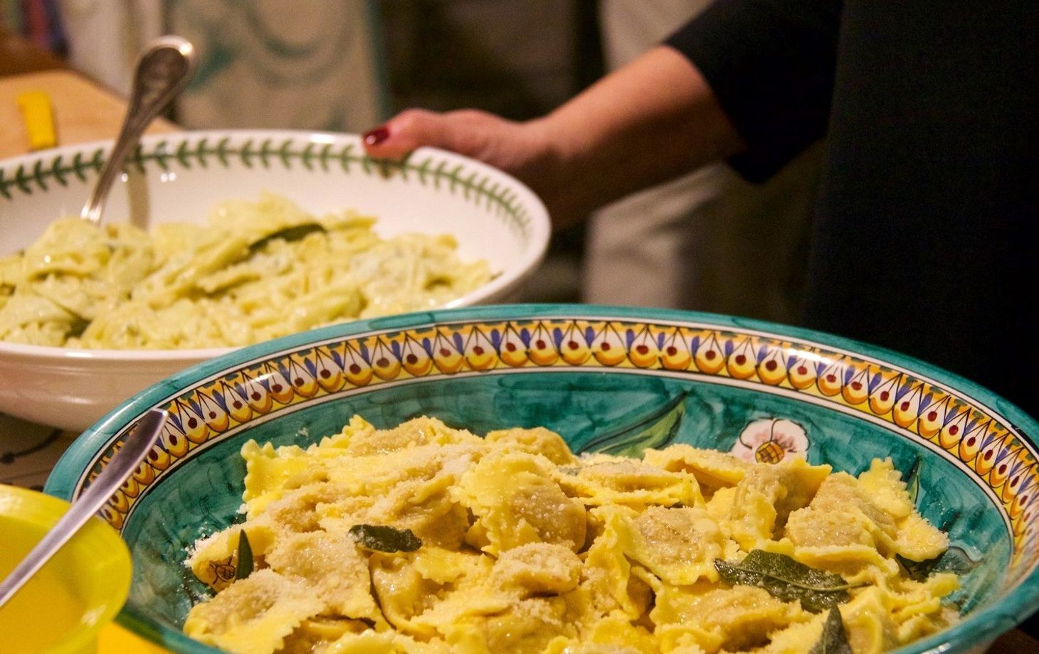 Bologna: Traditional Home Cooking Class with Lunch or Dinner