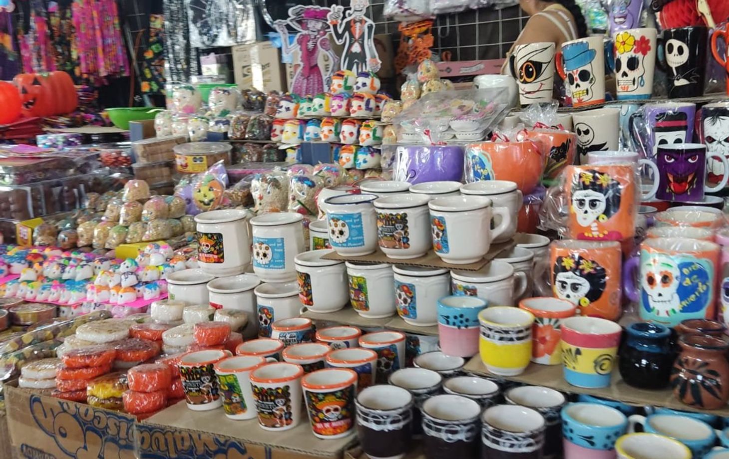 Build your Day of the Dead Ofrenda