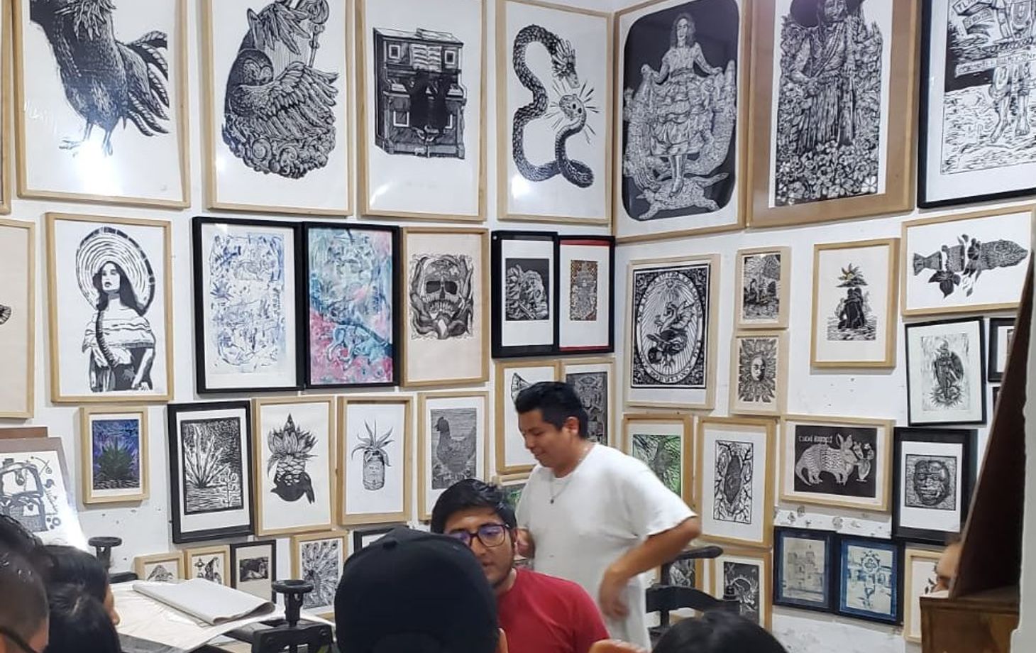 ​Cacao and Creativity: A Journey through Art Studios and Chocolate Shops