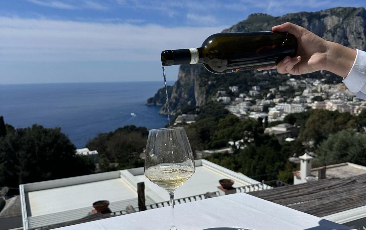 Capri Wine Tasting Experience with a View of the Faraglioni Rocks