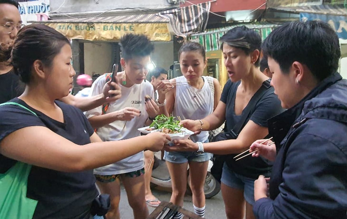 Chef Duyen's Cooking Demonstration and Evening Street Food Tour