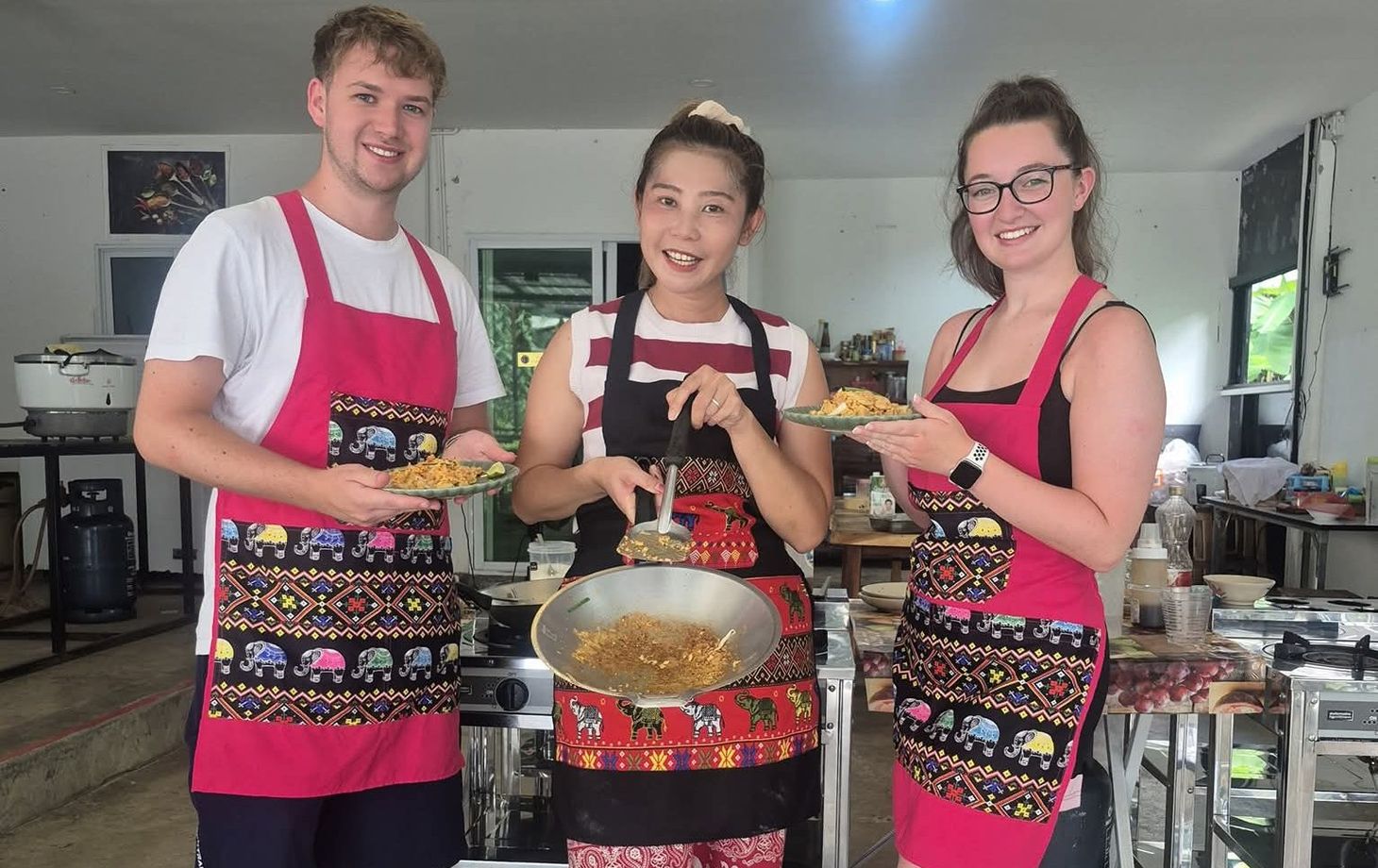 Chiang Mai Culinary Experience: Market Tour & Thai Cooking Class