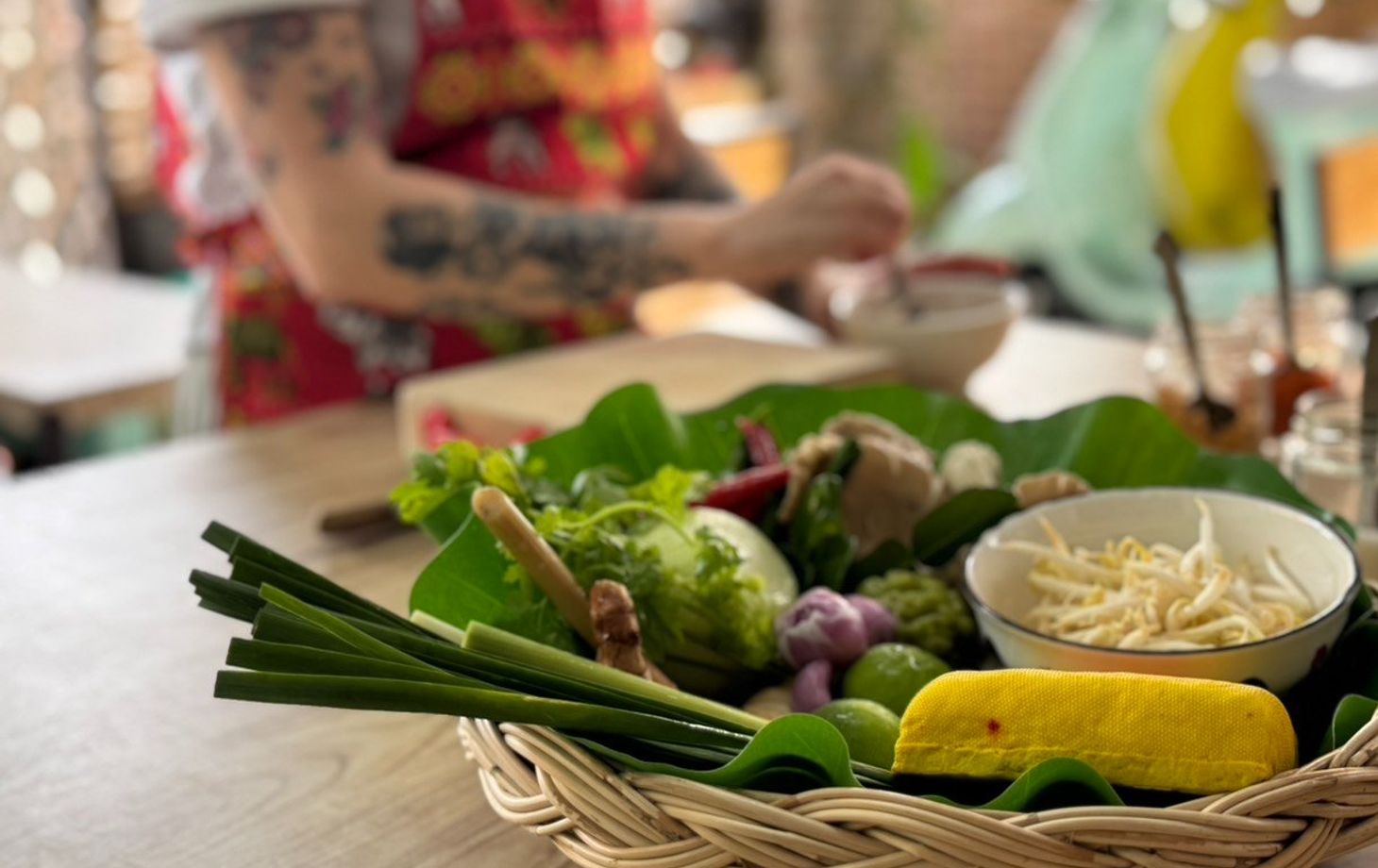 Morning Thai Home Cooking Experience in Chiang Mai with Market Tour