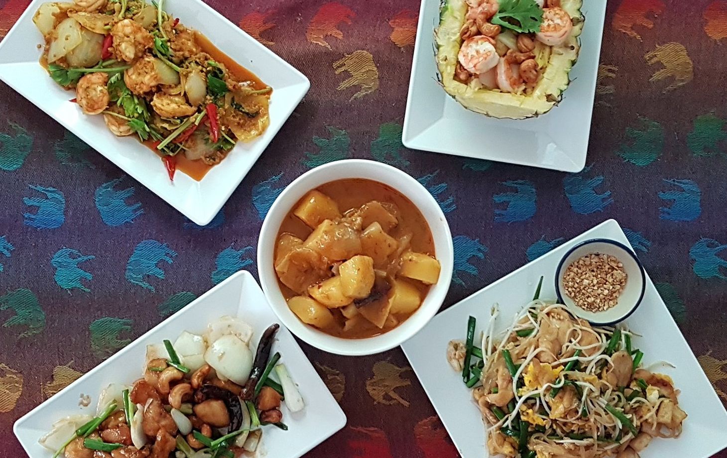 Choose Your Own Favorite Thai Dish Hands-on Authentic Thai Cooking Class with Local Market Tour