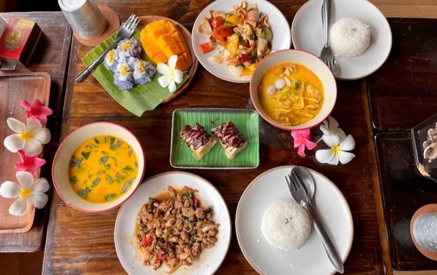 Wählen Sie Ihr thailändisches Menü: Vom Besuch des lokalen Marktes bis zur Gartenführung