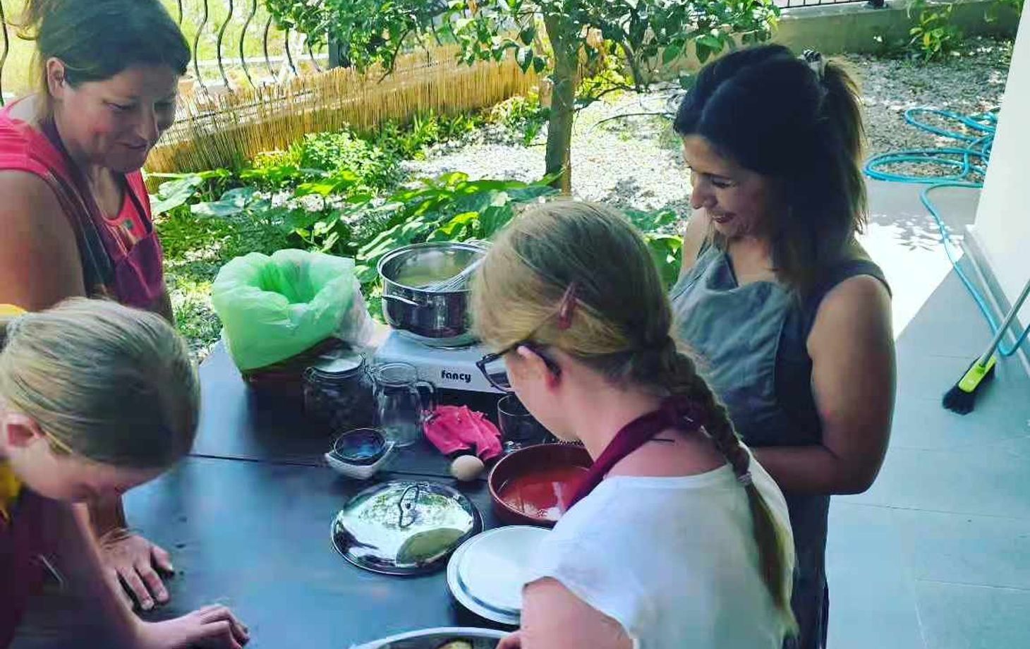 Clase de cocina tradicional cretense casera