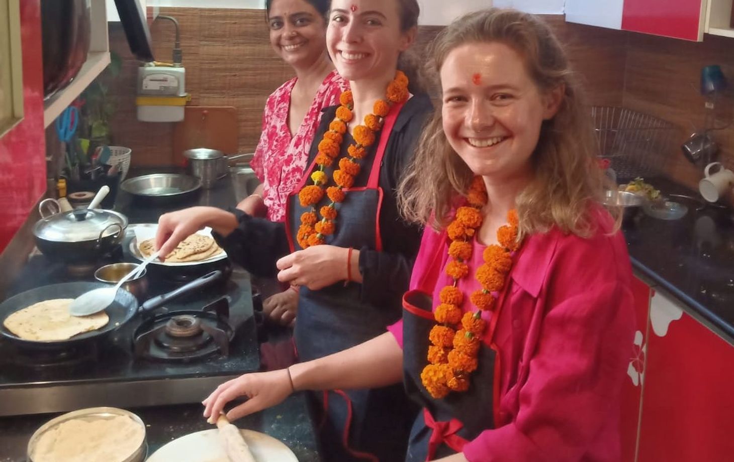Cook Indian Food with Local Family at their Traditional Home