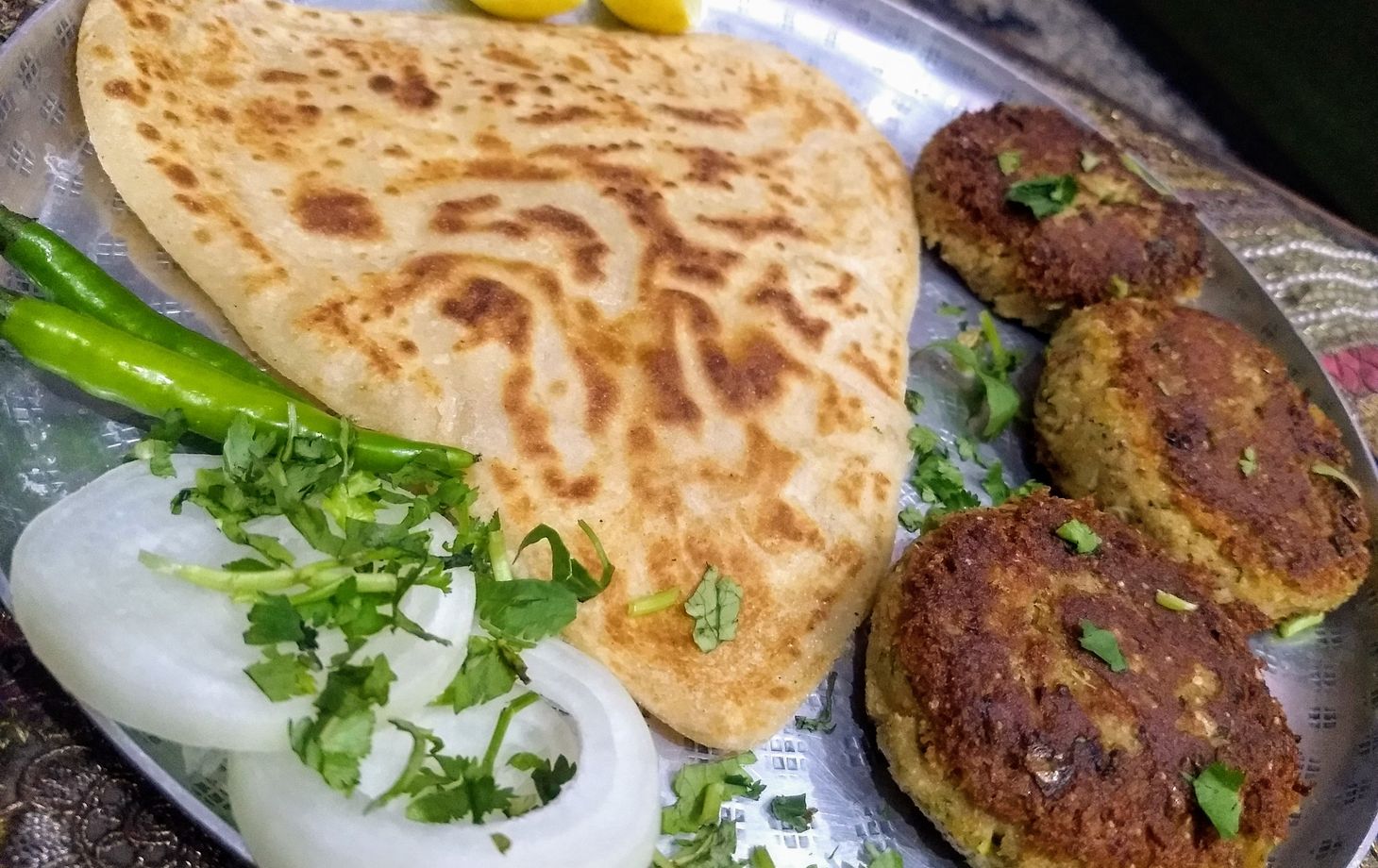 Learn and Enjoy: Homemade Street Snacks with Tea Tasting in a Local Home