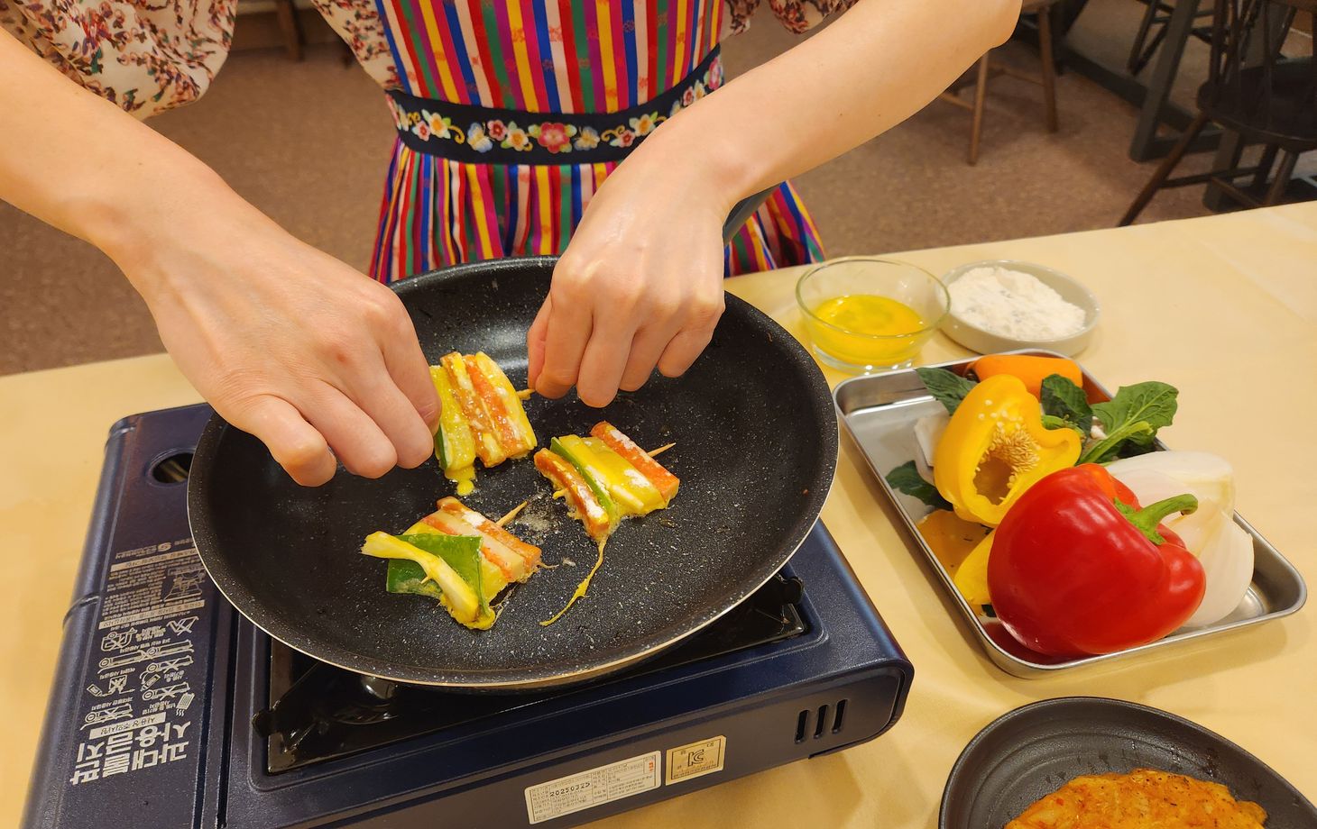 Traditional Korean 6-Dish Cooking Class with Hidden Alley Tour in Seoul