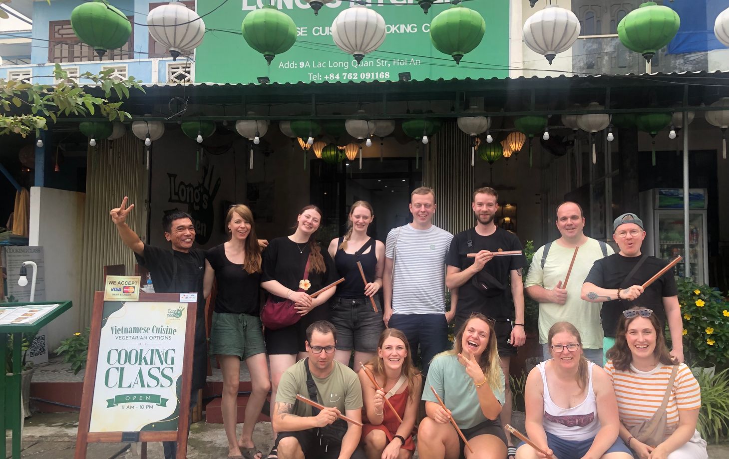 Long's Kitchen Restaurant & Cooking Class