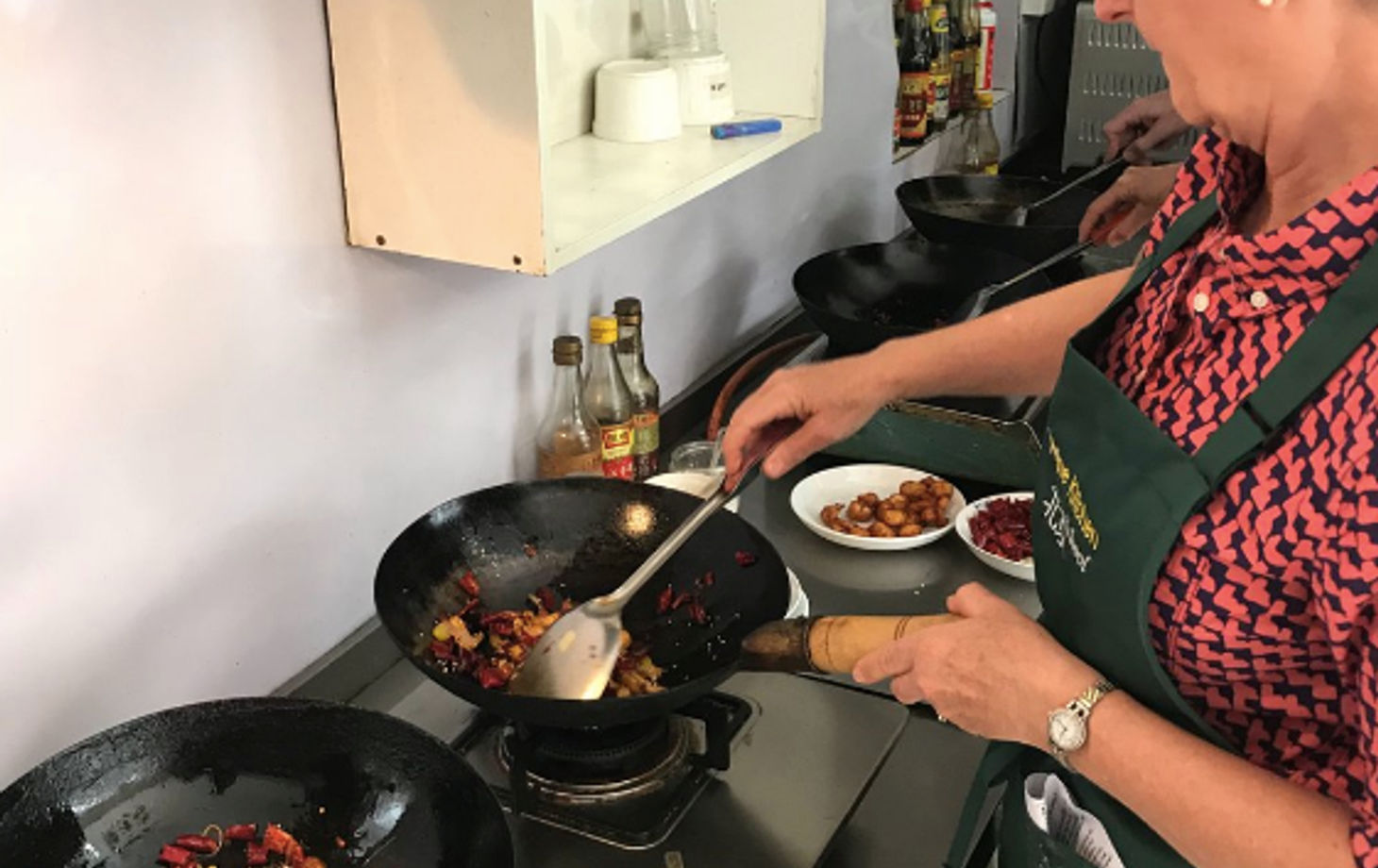 Cook with Chef: Chinese Classic Cooking Class (Wok or Dumpling)