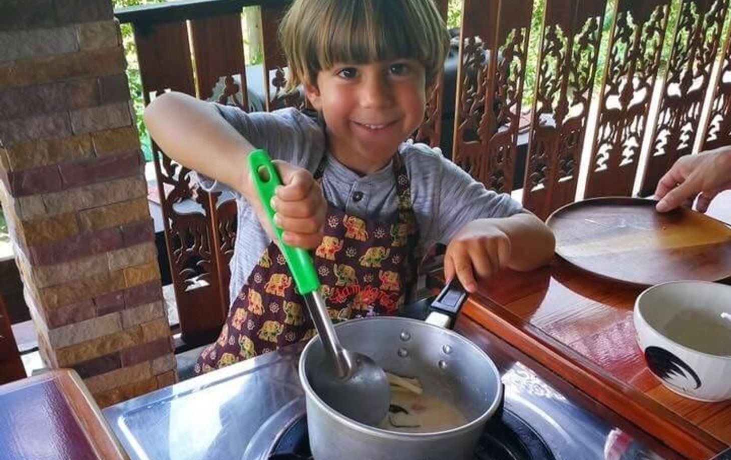 Koche mit frischen Zutaten: vom thailändischen Garten zum Wok!